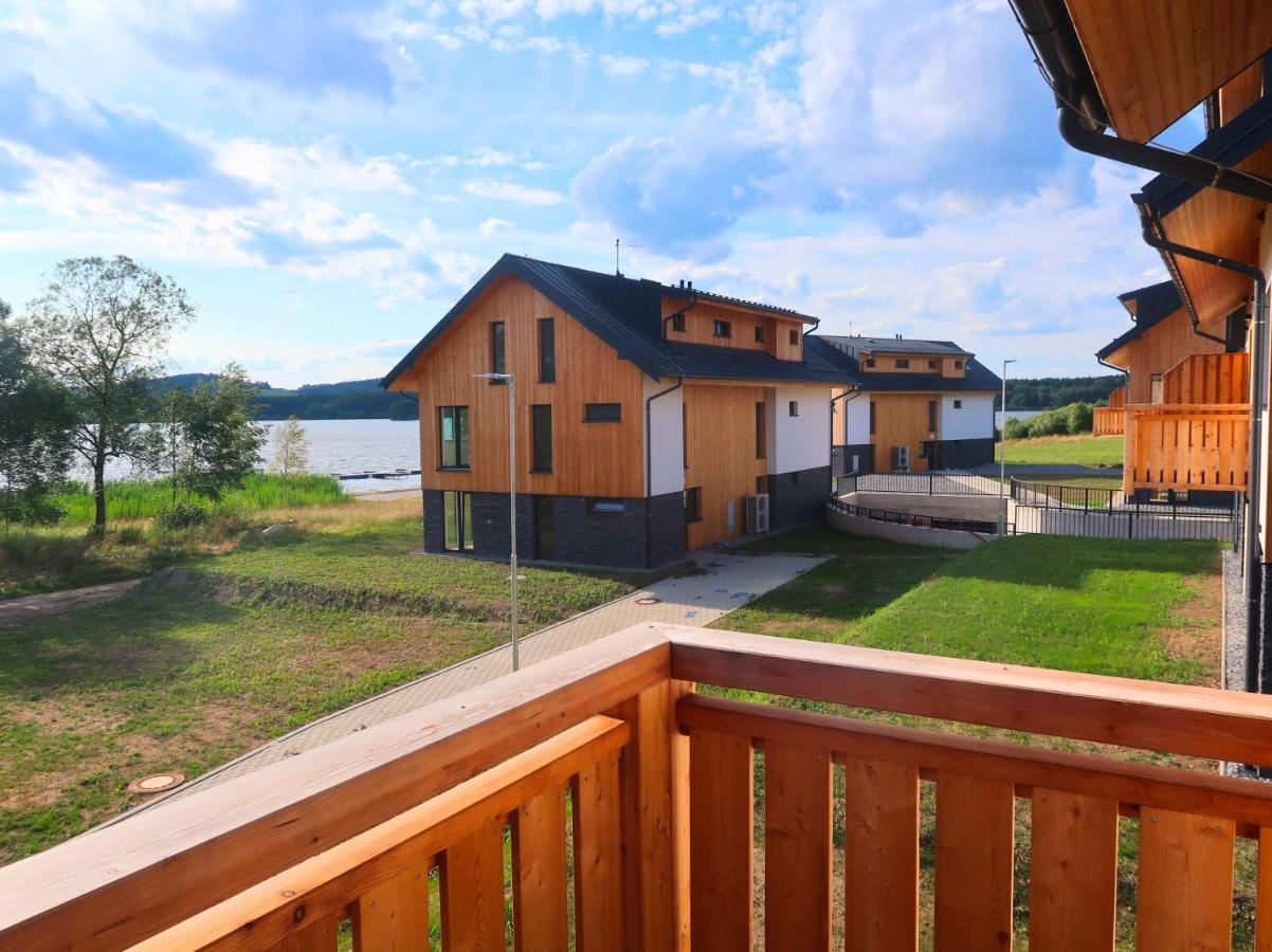 Apartmany - Male Lipno Černá v Pošumaví Exterior foto