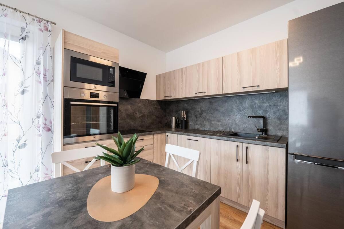 Apartmany - Male Lipno Černá v Pošumaví Exterior foto